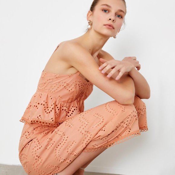 overalls - Picture 4 of 9